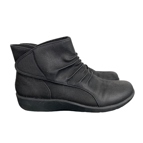 Clarks | Shoes | Clarks Sillian Sway 